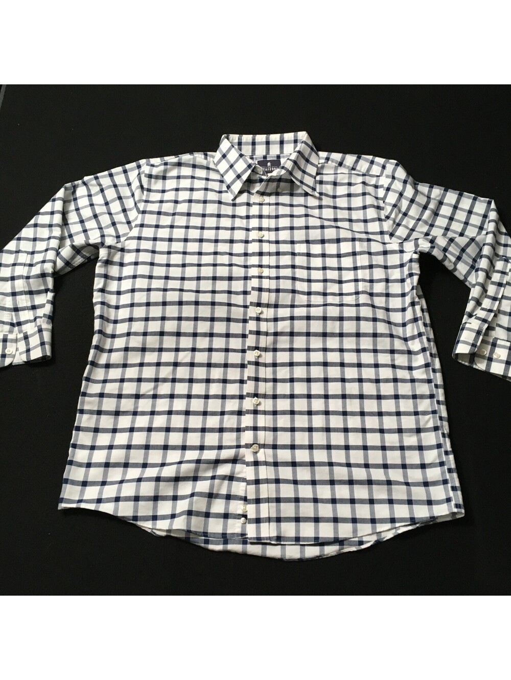Stafford Shirt Mens 16.5 32-33 White Blue Wrinkle Free Oxford Check Button Down